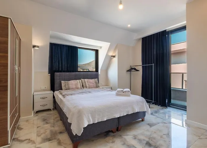 Duplex In Cleopatra, 200 M To The * Alanya