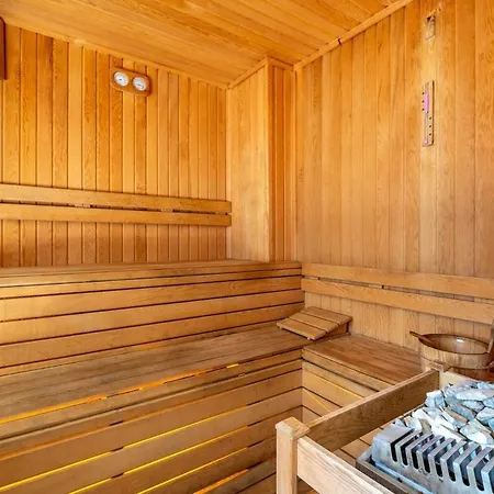 公寓 Duplex In Cleopatra, 200 M To The